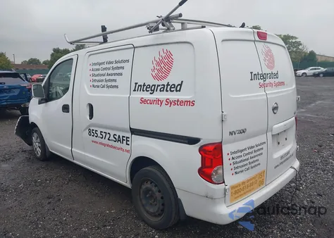 2015 Nissan Nv200 Sv z USA, uszkodzony, nr VIN 3N6CM0KN3FK695521